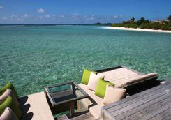 over water restaurant maldives