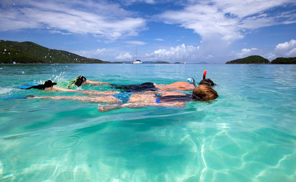 couple snorkeling 