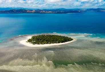 tavarua island