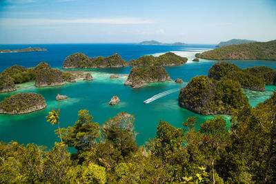 raja-ampat-indonesia